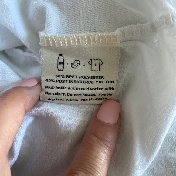 ☀️SOLD☀️ Anthropologie Upcycle Heart Tshirt - Picture 8 of 8